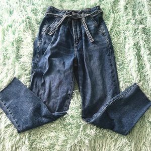 High Rise Mom Jean w/ cinch tie